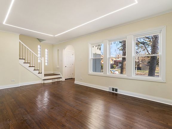 4th image of 10954 S Normal Ave