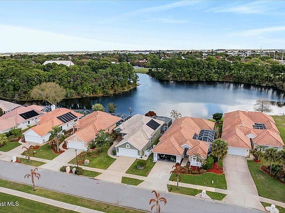 4th image of 438 Carmel Dr