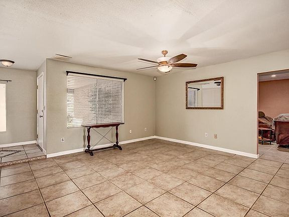 5th image of 4643 W Golden Ln