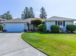 1527 102nd St E, Tacoma, WA 98445