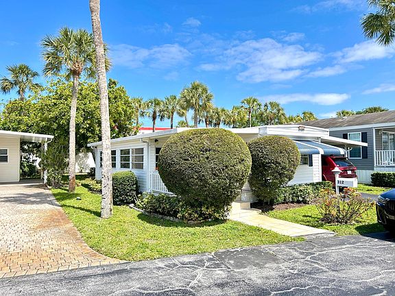 2nd image of 312 Hibiscus Drive