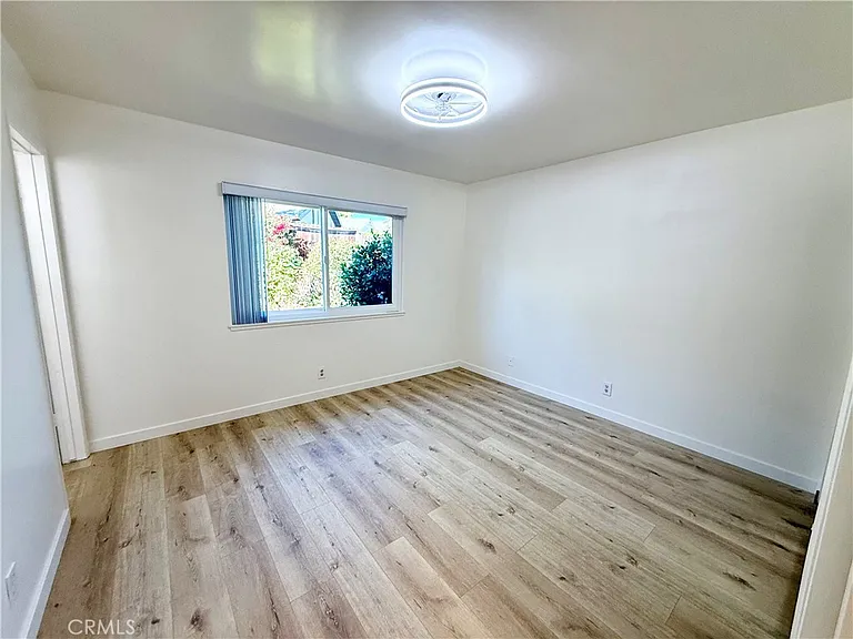 635 Flaming Star Ave — Photo 9