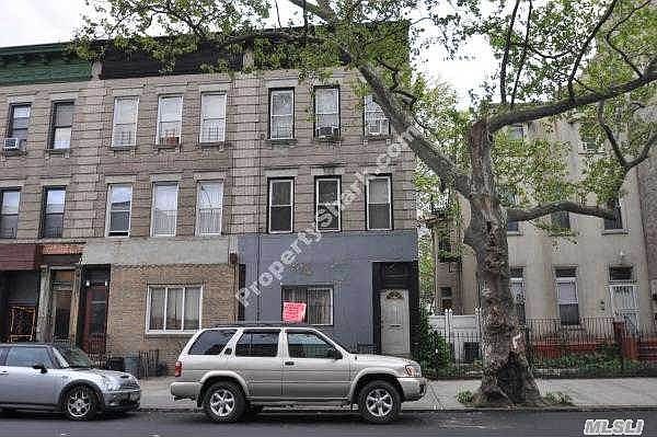 1st image of 360 Lewis Ave