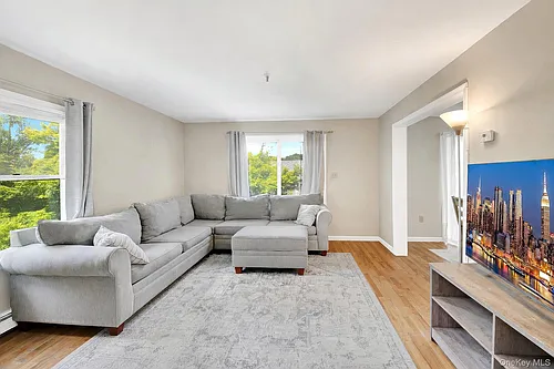 39 Bradley St #1 Photo 1