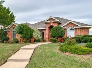 5225 Tartan Cir, Denton, TX 76208