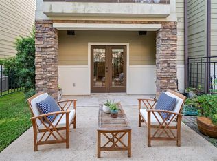 2423 Beall St, Houston, TX 77008