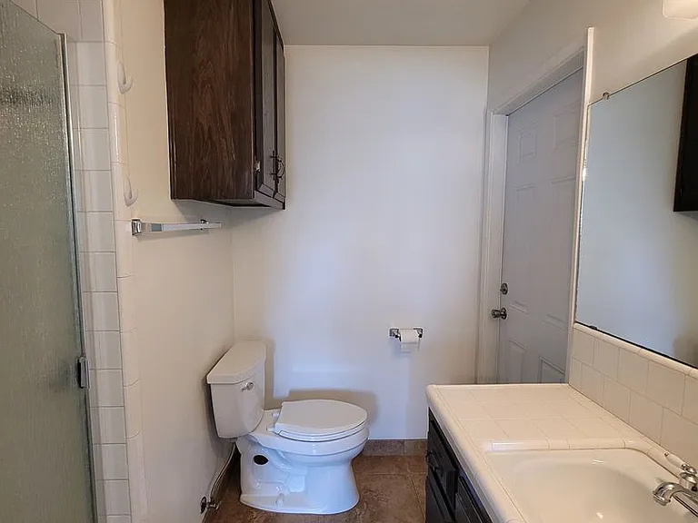 4213 Charter Oaks Ave — Photo 5