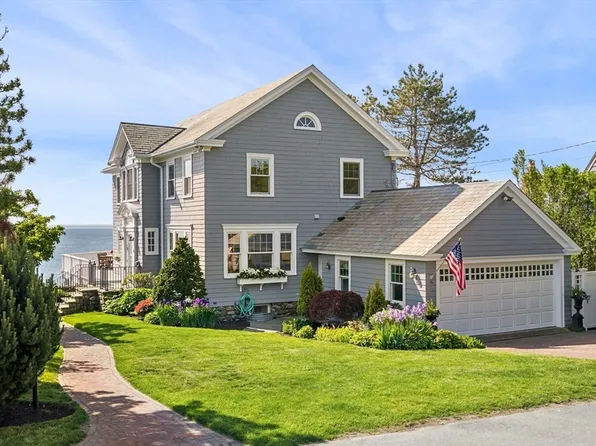 16 Coolidge Rd, Marblehead, MA 01945