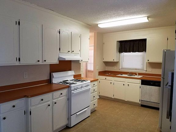 4th image of 7304 Palmetto Ct