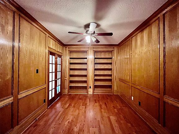 4th image of 3306 Lakefield Blvd