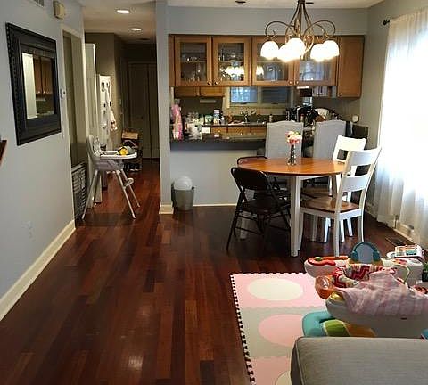 4th image of 677 E Lincoln Ave #1