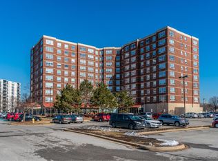 8975 W Golf Rd #BJZHJP53C, Niles, IL 60714