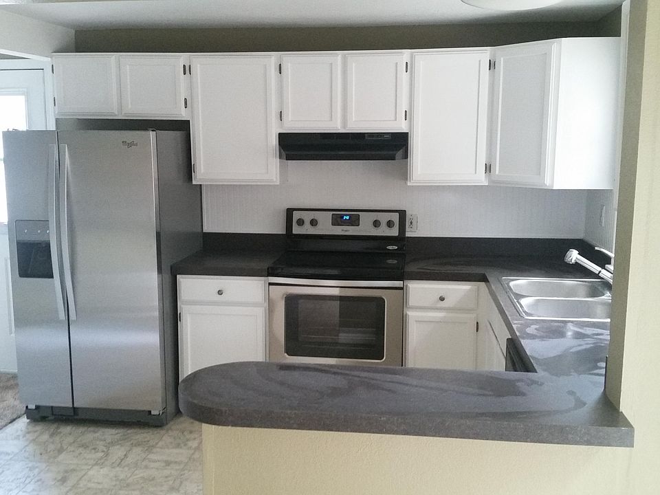 stainless, updated appliances