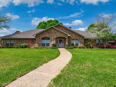 101 Bent Tree Dr, Palestine, TX, 75801