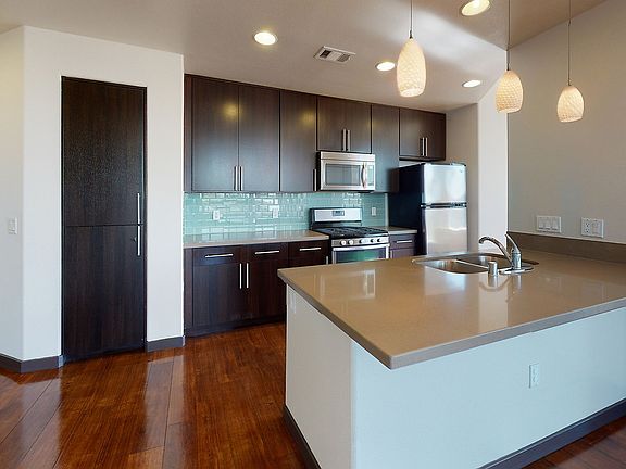 4th image of 1234 N La Brea Ave APT 519