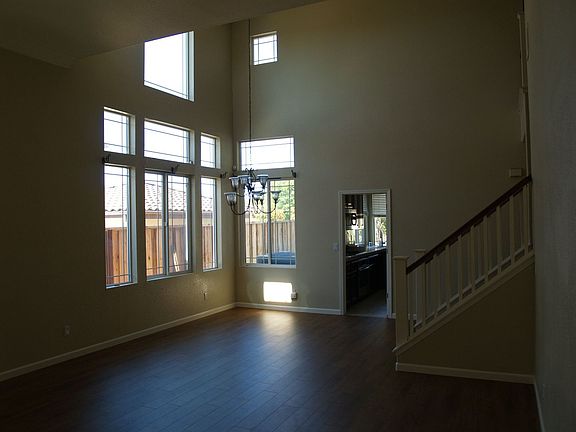 2nd image of 5262 N Forestdale Cir