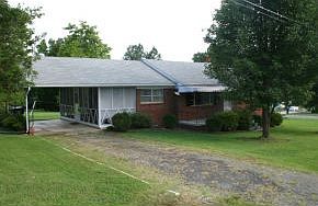 1st image of 827 Ingle St