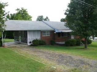 827 Ingle St, Gibsonville, NC 27249