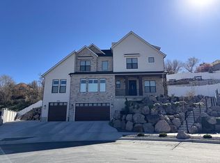 11704 S Halcom Dr, South Jordan, UT 84095