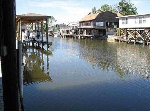 5th image of 242 Evella Dr
