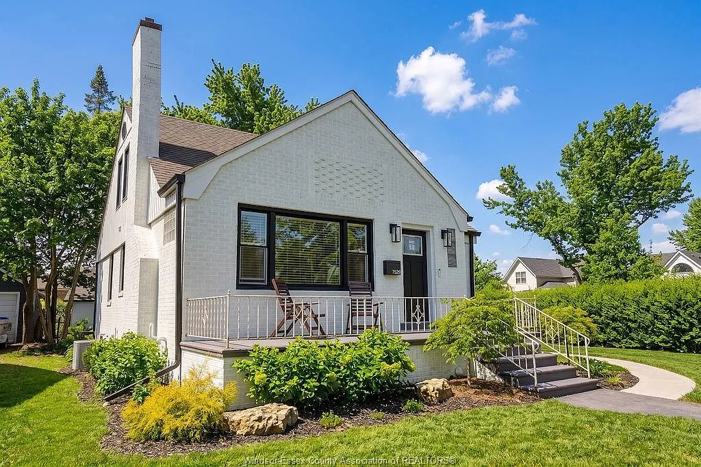 4 bed, $3,000 — Photo 3