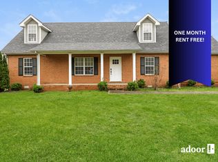 213 Merlin Dr, Murfreesboro, TN 37127