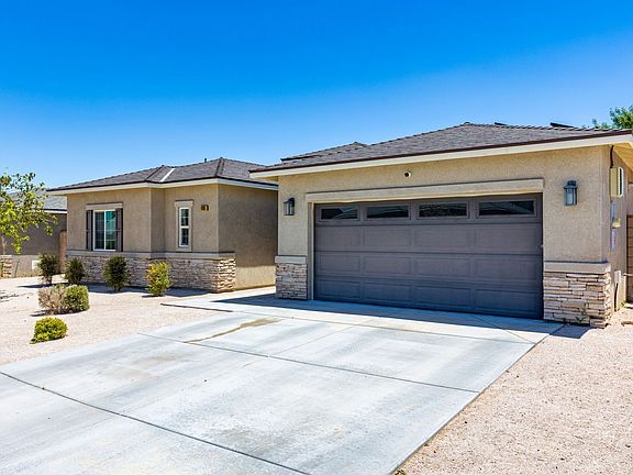 4th image of 408 Abigail St