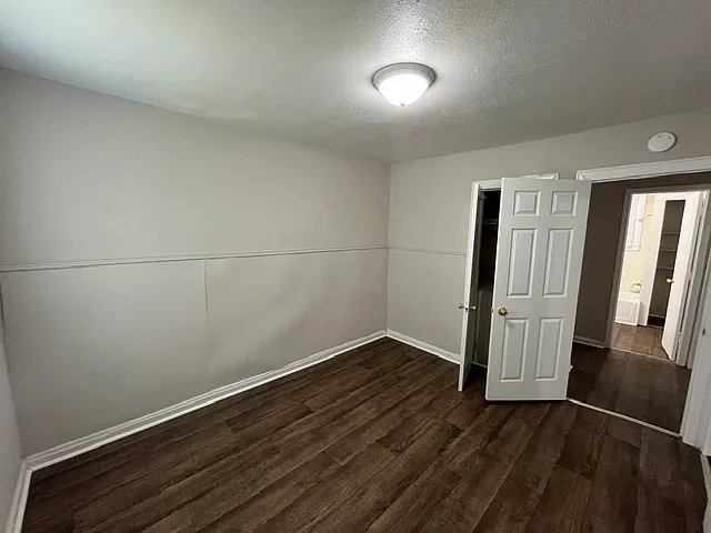 2 bed, 936 sqft, $700 — Photo 4