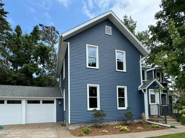 809 S Prairie St, Lake City, MN 55041