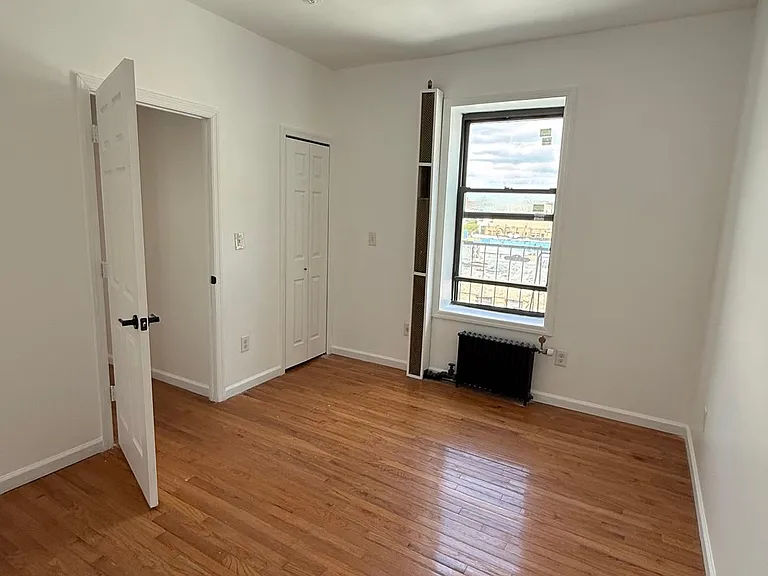 244 S Broadway #3E — Photo 10
