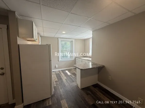 62 High St Unit 7, Bangor, ME 04401