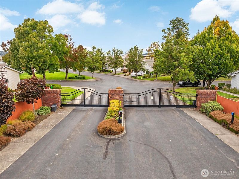 3rd image of 6304 Sheffield Lane E