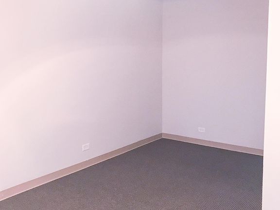 3rd image of 5344 S Harper Ave #205