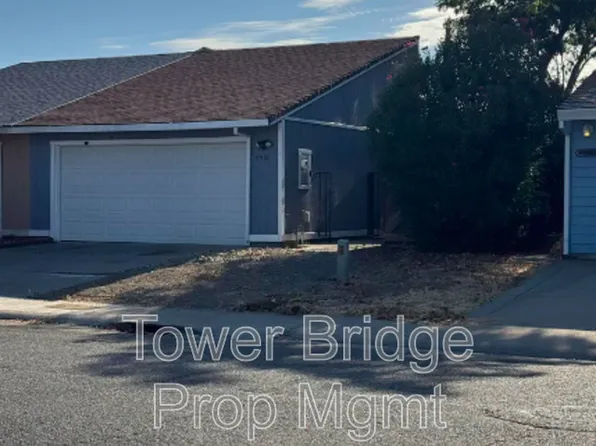 7516 Whisperwillow Dr, Sacramento, CA 95828