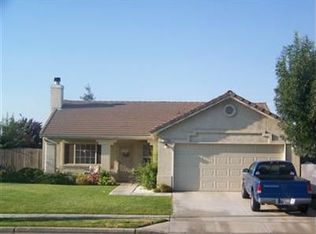 5428 E Kaviland Ave, Fresno, CA 93727