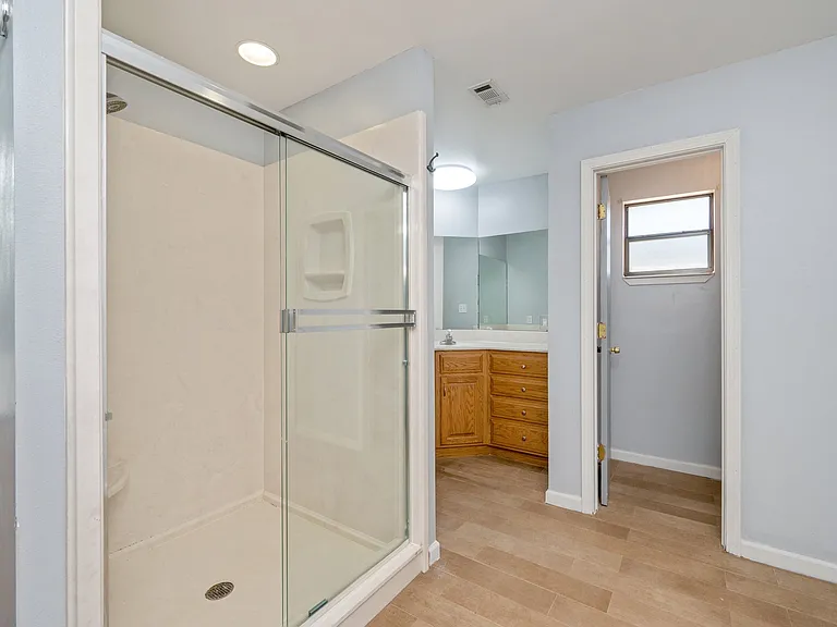 83 Edgewood Dr — Photo 23