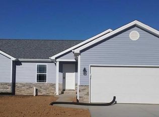 727 Ward Ave, Waterloo, IL 62298