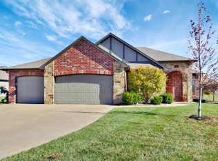 5088 N Yorkshire St, Wichita, KS 67226