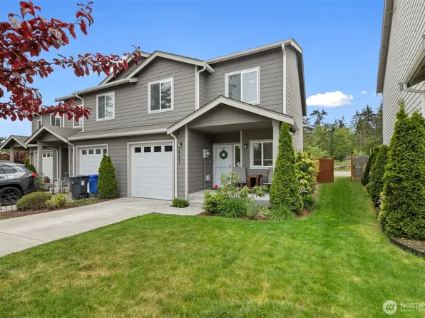 1927 SW Cooper Way, Oak Harbor, WA 98277