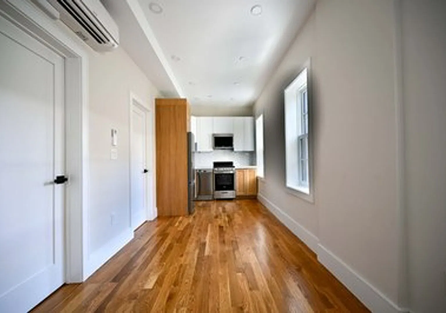 Renovated 1 Bed Right in Bay Village! Contact Me For A Showing — Photo 1