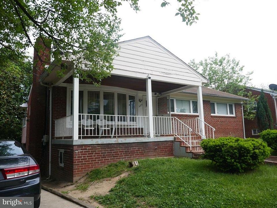 2nd image of 6603 8th Pl