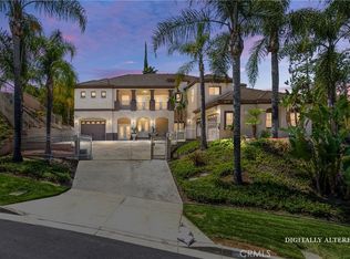 652 Fairway Dr, Redlands, CA 92373