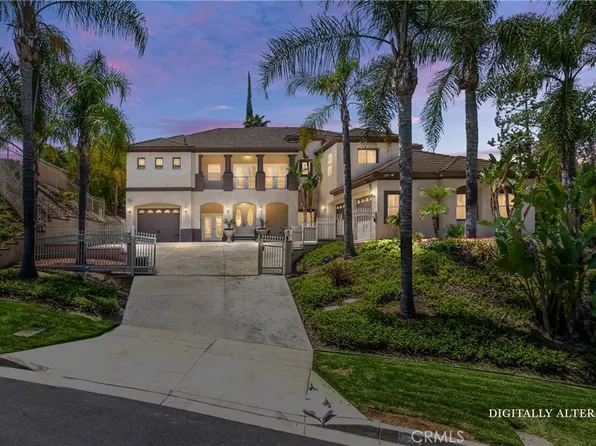 652 Fairway Dr, Redlands, CA 92373