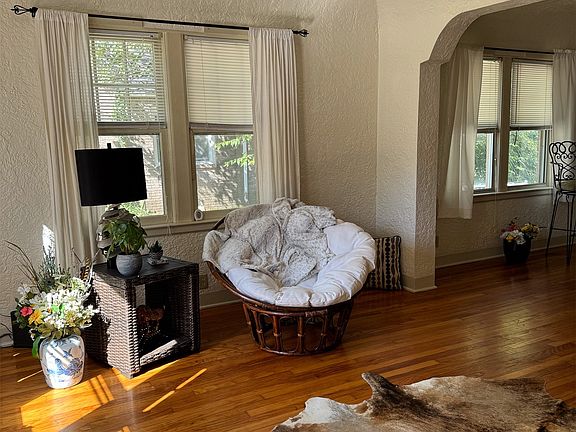 4th image of 3409 E 8th St