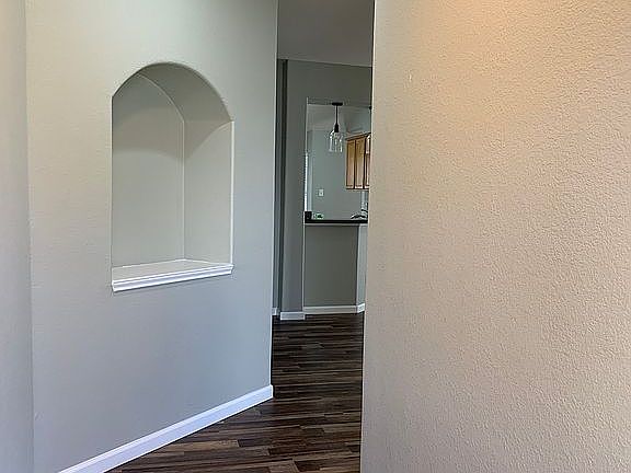 4th image of 3723 Bird House Dr