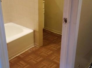 6806 S Sangamon St, Chicago, IL 60621