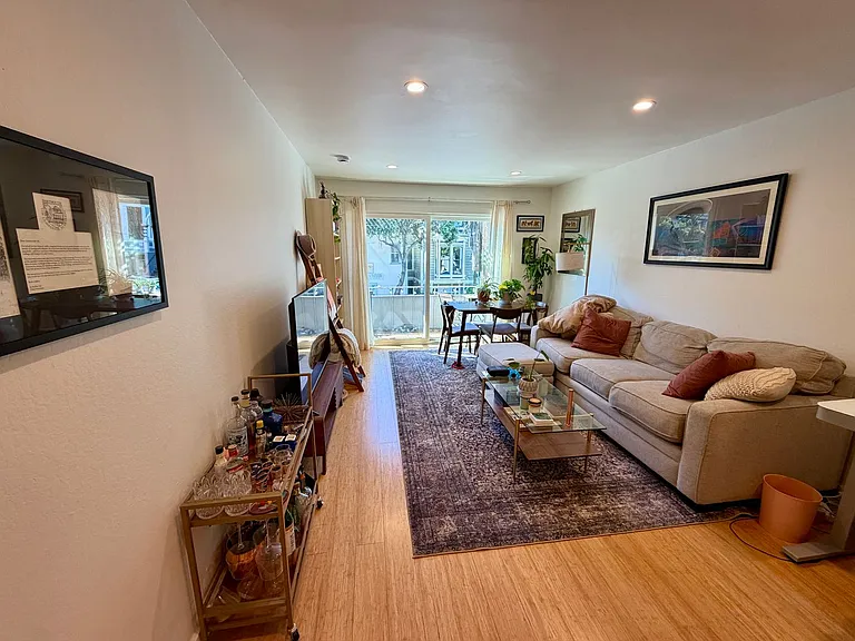 2562 Post St — Photo 5