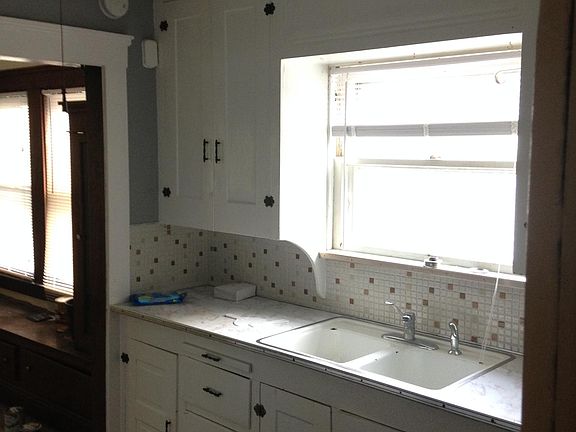 4th image of 1356 Marlowe Ave #2