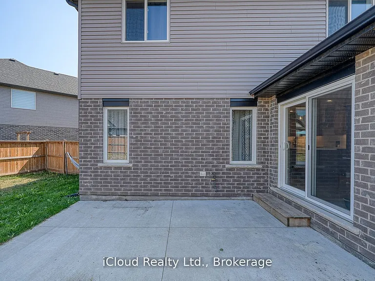 15 Curren Cres — Photo 38