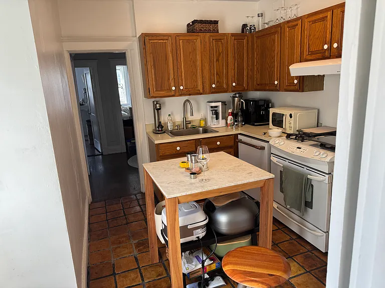 250 Commonwealth Ave — Photo 7